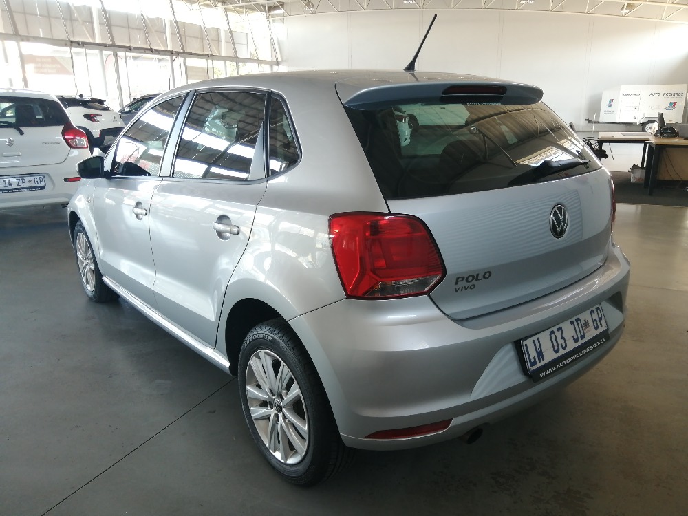2024 POLO VIVO 1.6 COMFORTLINE TIP (5DR)