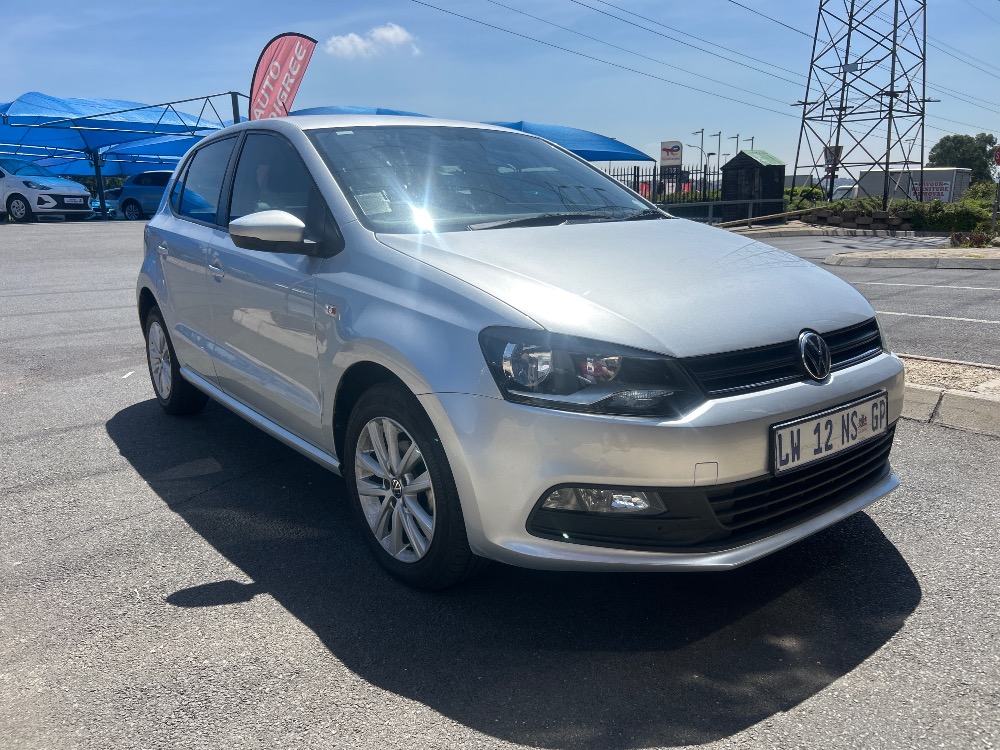 2024 POLO VIVO 1.6 COMFORTLINE TIP (5DR)