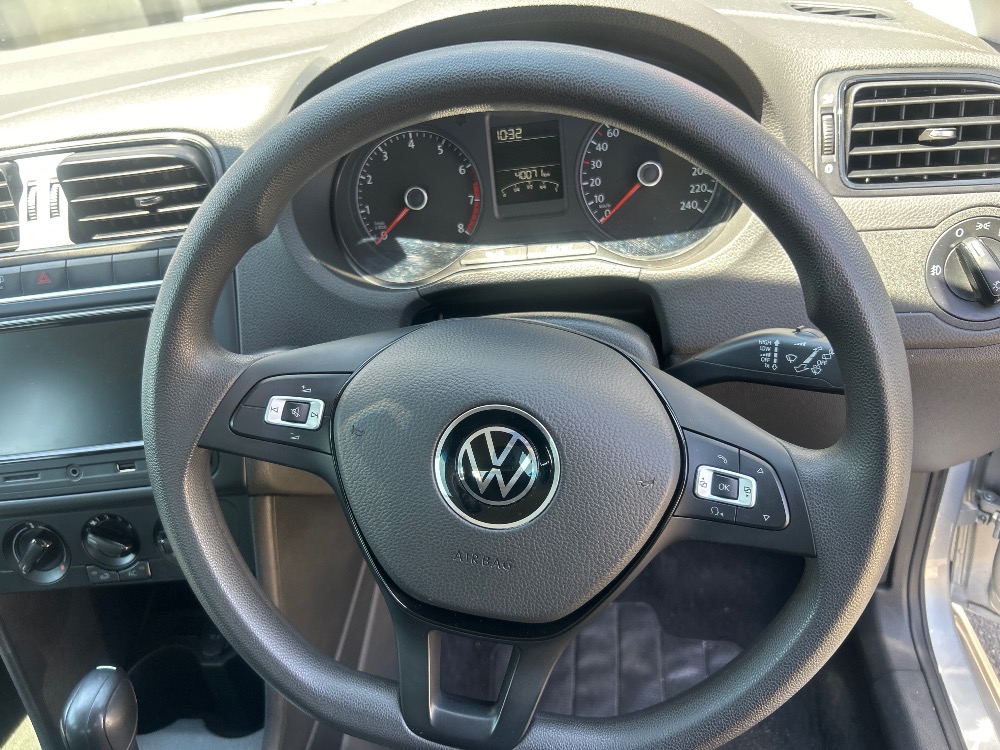 2024 POLO VIVO 1.6 COMFORTLINE TIP (5DR)