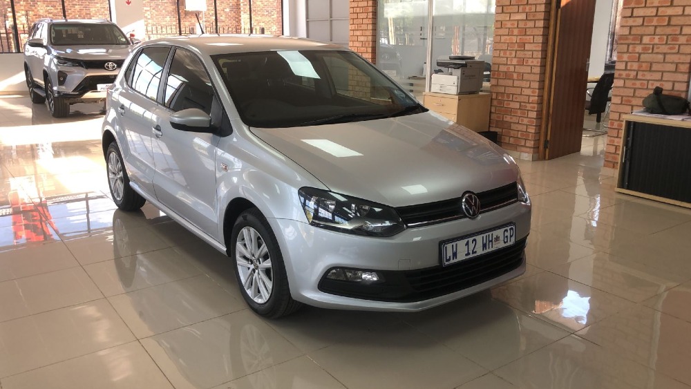 2024 POLO VIVO 1.6 COMFORTLINE TIP (5DR)