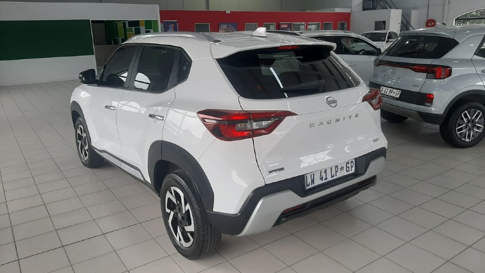 2024 MAGNITE 1.0T ACENTA CVT