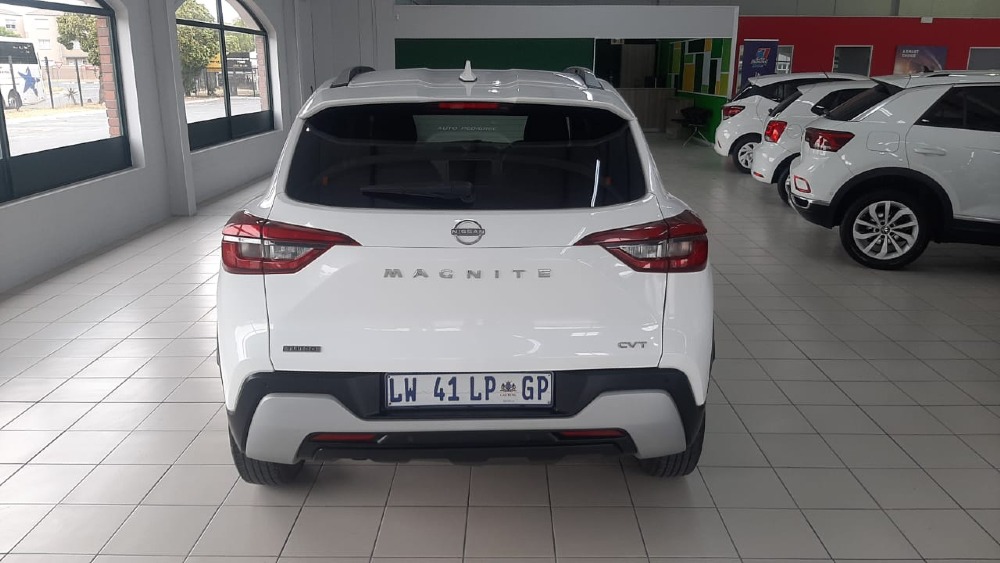 2024 MAGNITE 1.0T ACENTA CVT