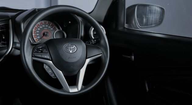 2023 VITZ 1.0 XR AMT
