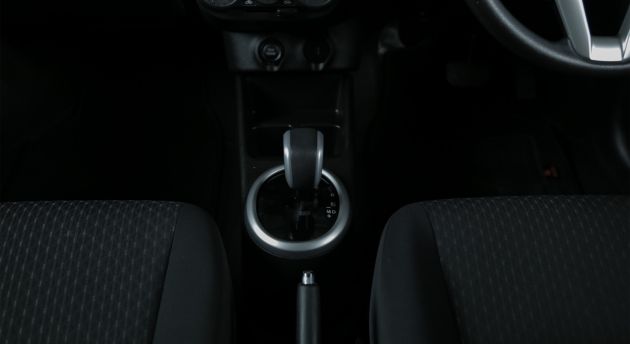 2023 VITZ 1.0 XR AMT