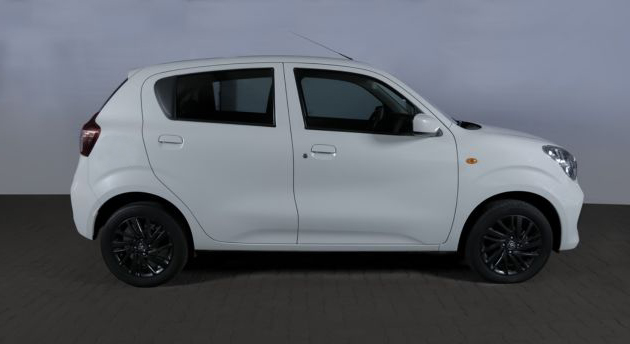 2023 VITZ 1.0 XR AMT