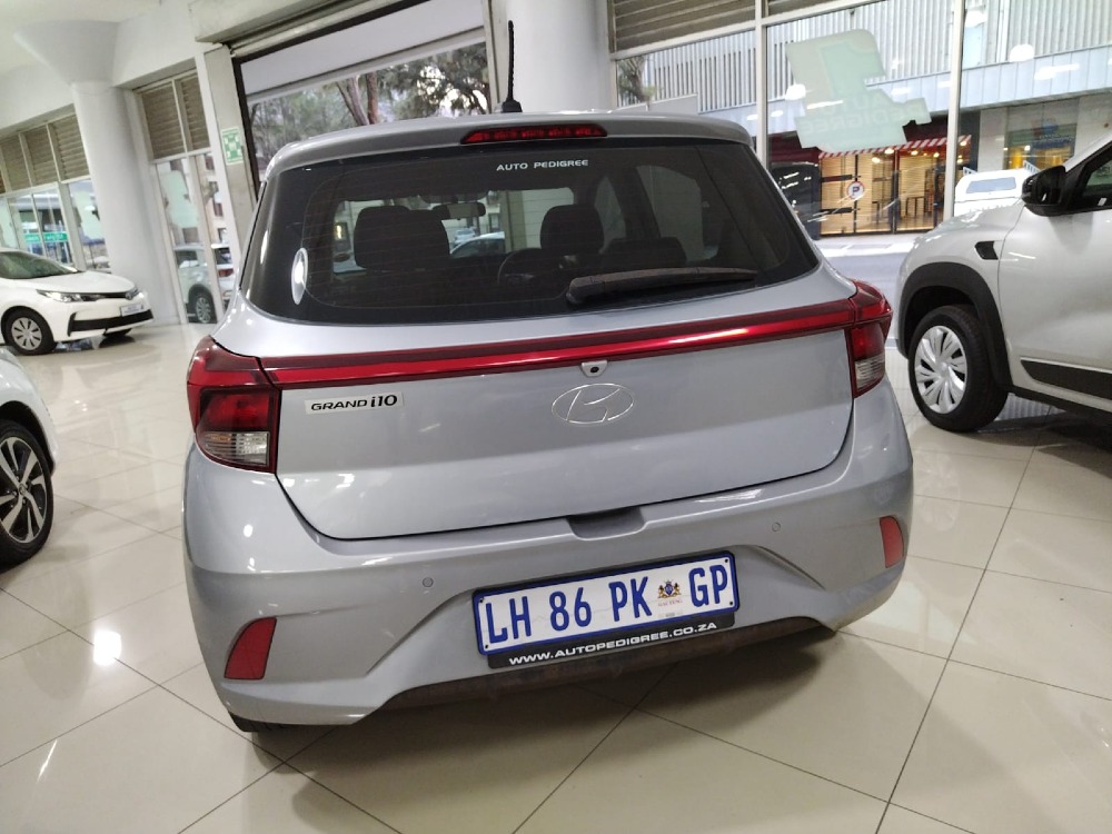 2023 GRAND i10 1.0 MOTION/PREMIUM