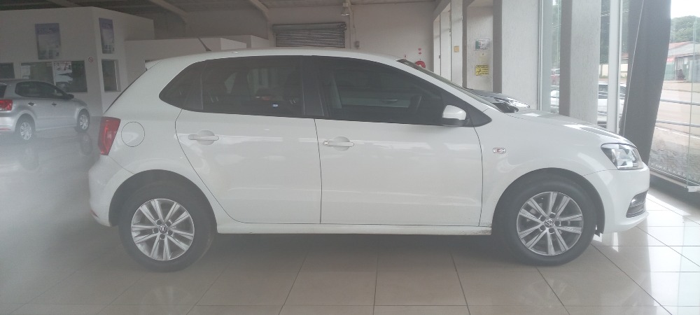 2024 POLO VIVO 1.6 COMFORTLINE TIP (5DR)