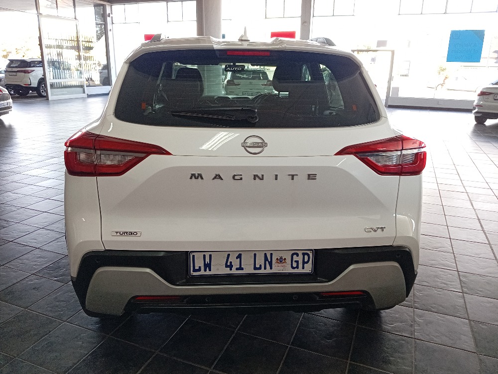 2024 MAGNITE 1.0T ACENTA CVT