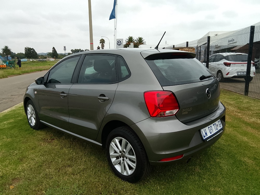2024 POLO VIVO 1.6 COMFORTLINE TIP (5DR)