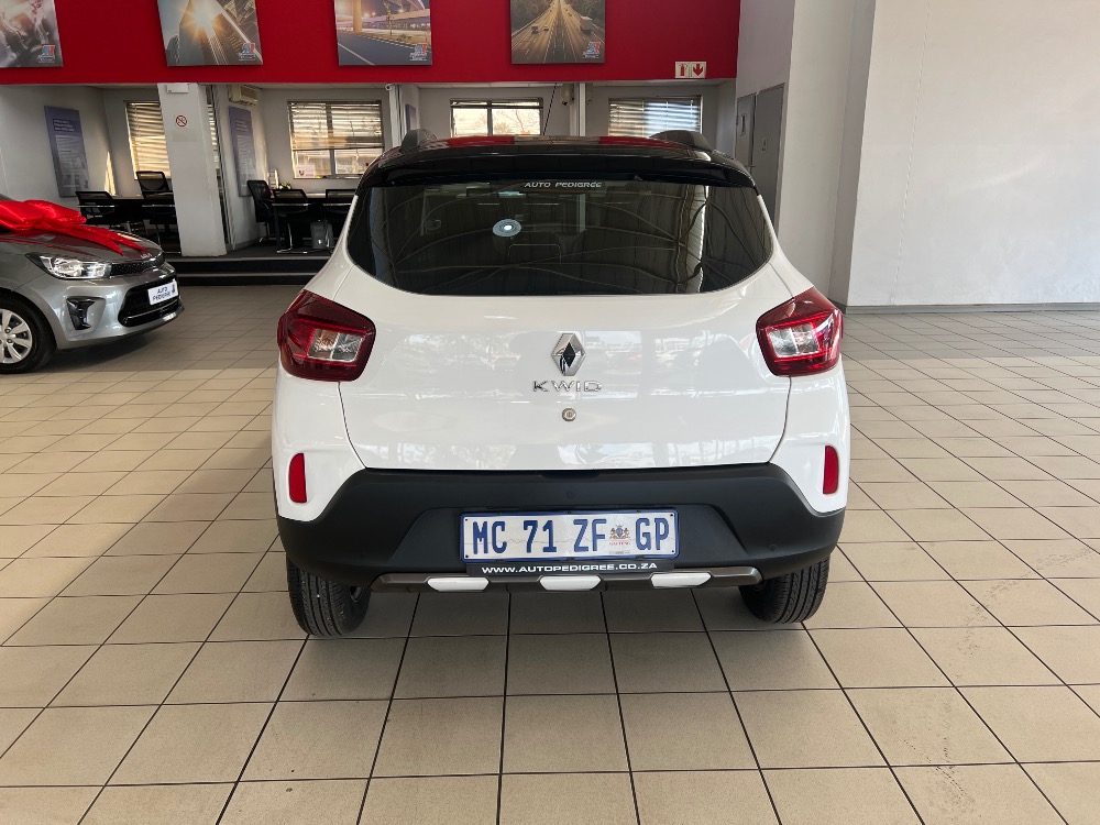 2025 KWID 1.0 CLIMBER 5DR