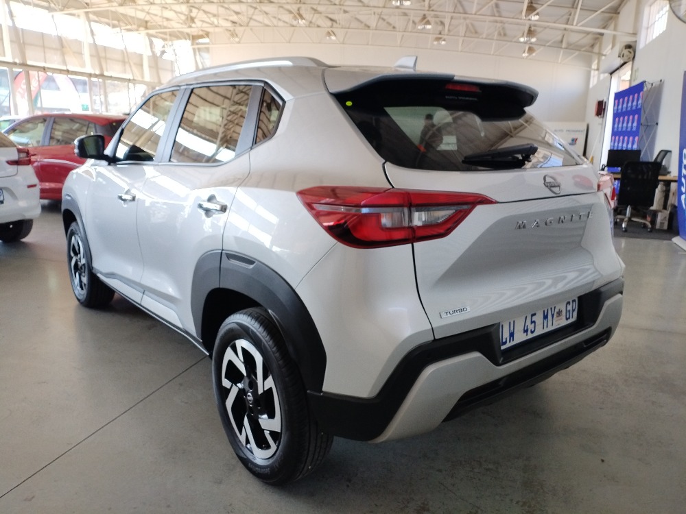 2024 MAGNITE 1.0T ACENTA