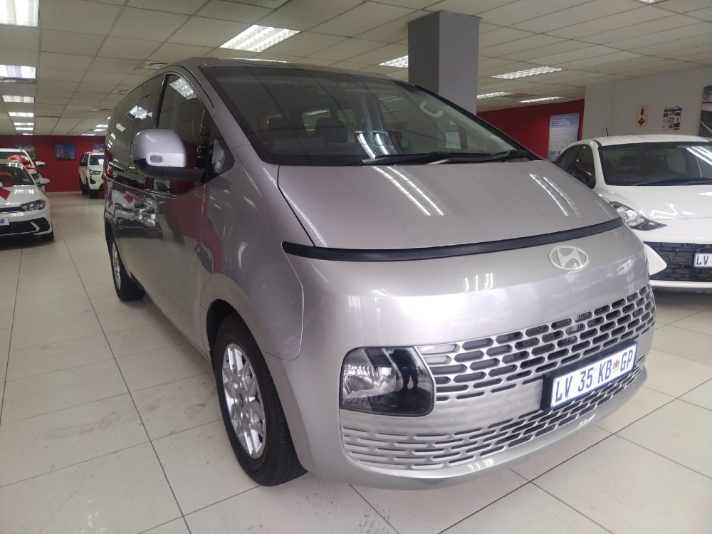 2024 Hyundai Staria