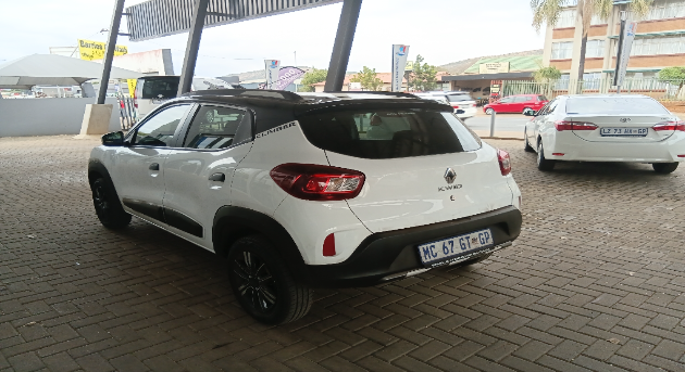 2025 KWID 1.0 CLIMBER 5DR