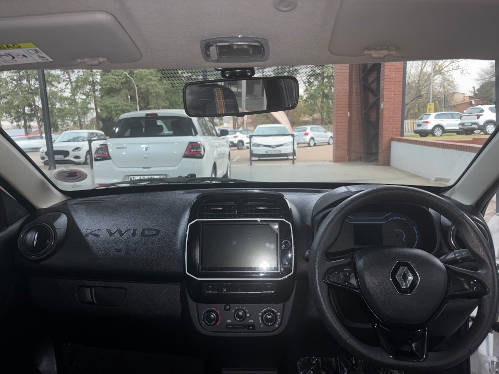 2025 KWID 1.0 CLIMBER 5DR