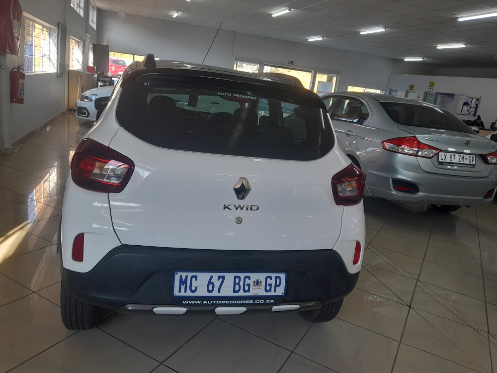 2025 KWID 1.0 CLIMBER 5DR