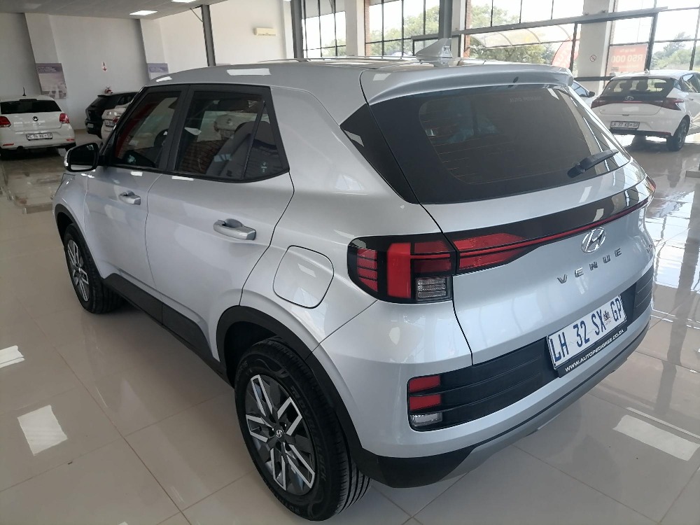2023 VENUE 1.0 TGDI MOTION