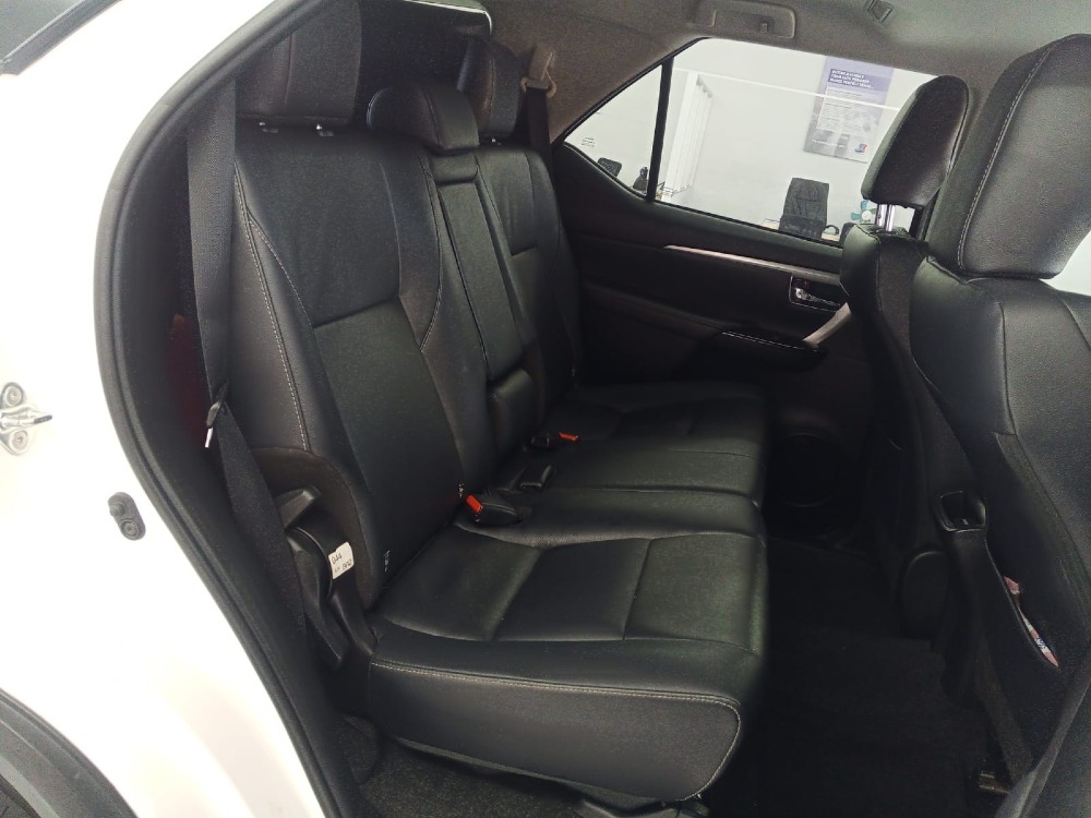 2024 FORTUNER 2.4GD-6 R/B A/T