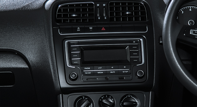 2023 POLO VIVO 1.6 COMFORTLINE TIP (5DR)