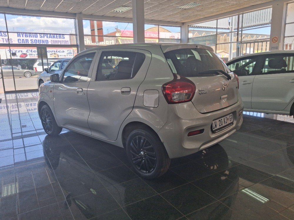 2024 VITZ 1.0 XR