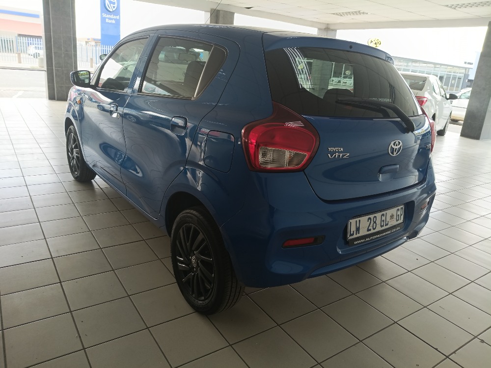 2024 VITZ 1.0 XR