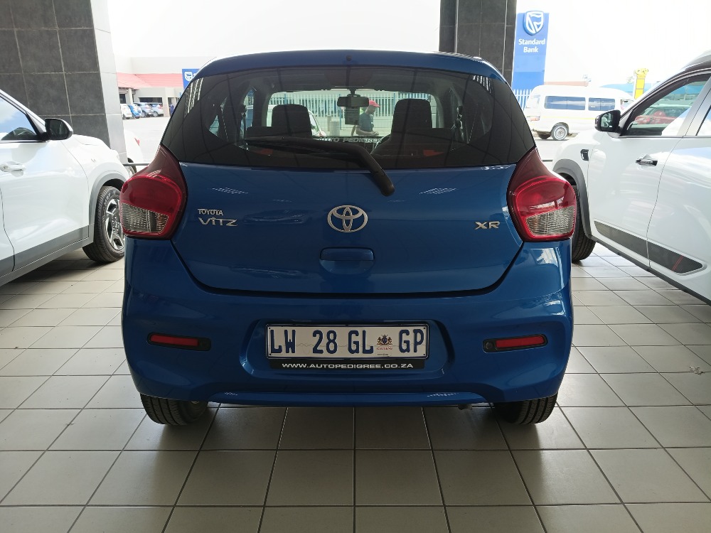 2024 VITZ 1.0 XR