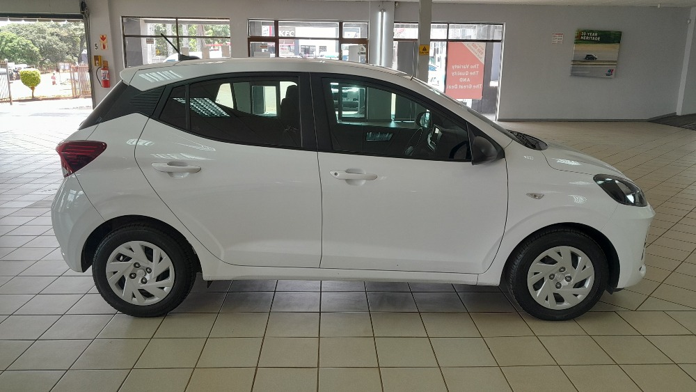 2024 GRAND i10 1.0 MOTION/PREMIUM