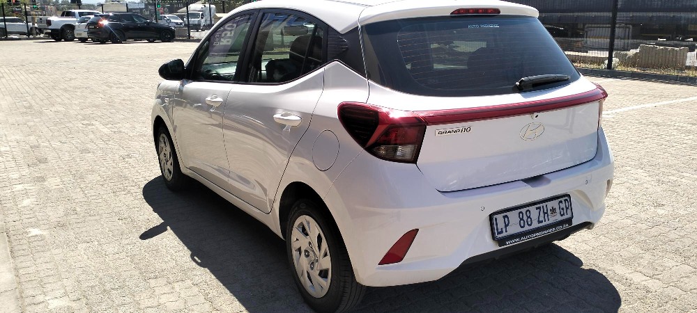 2024 GRAND i10 1.0 MOTION/PREMIUM