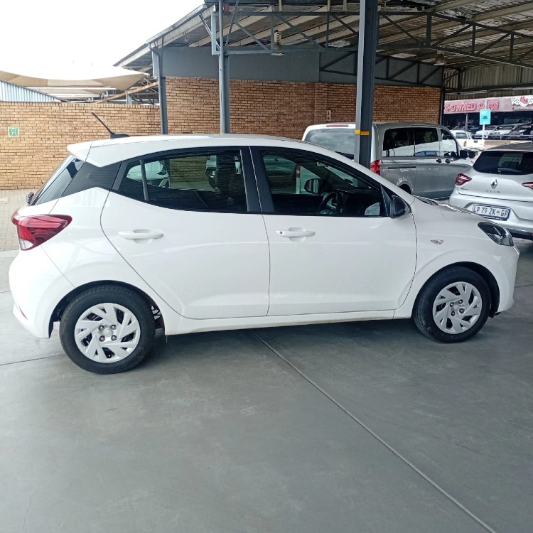 2024 GRAND i10 1.0 MOTION/PREMIUM