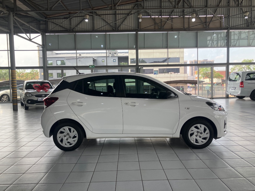 2024 GRAND i10 1.0 MOTION/PREMIUM