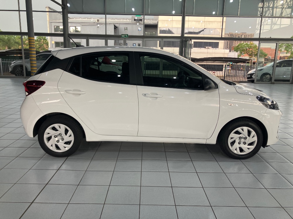 2024 GRAND i10 1.0 MOTION/PREMIUM