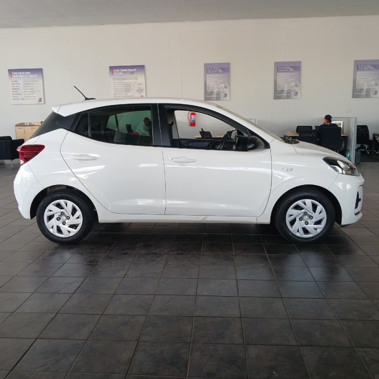 2024 GRAND i10 1.0 MOTION/PREMIUM