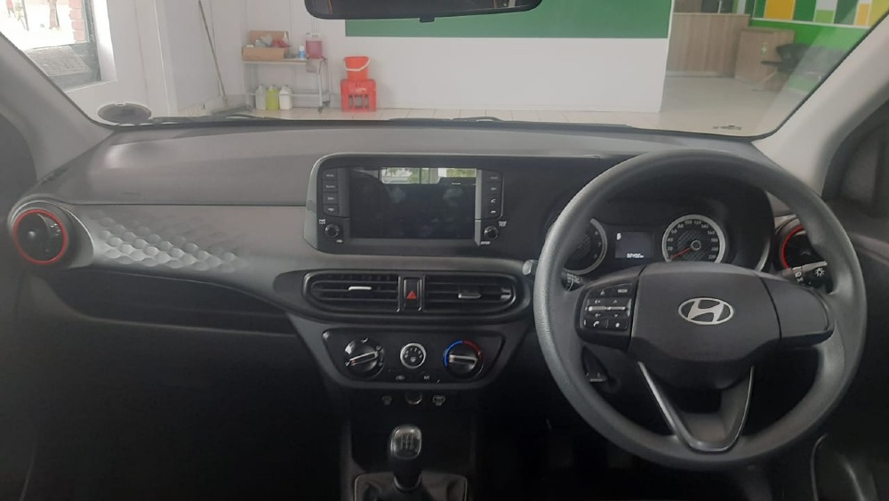 2024 GRAND i10 1.0 MOTION/PREMIUM