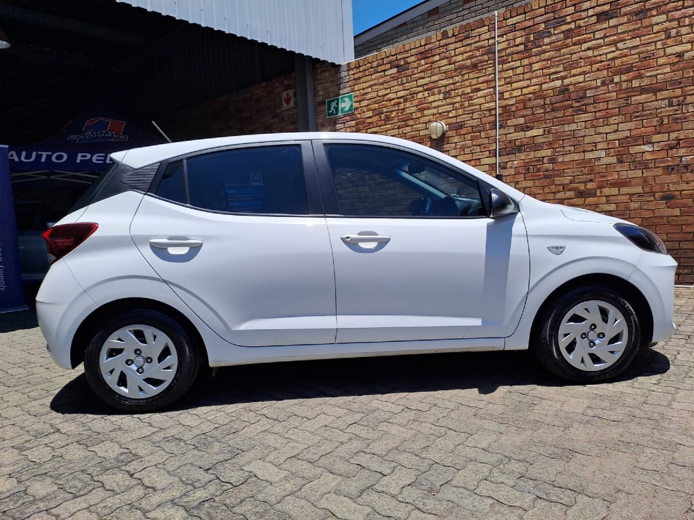 2024 GRAND i10 1.0 MOTION/PREMIUM