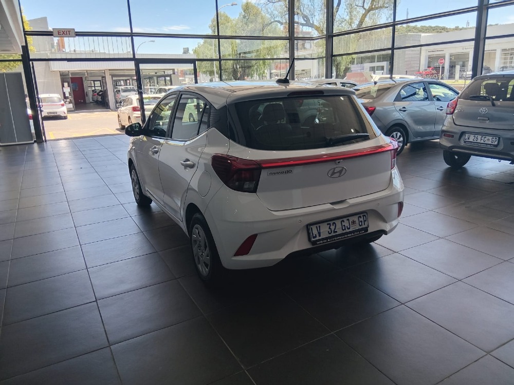 2024 GRAND i10 1.0 MOTION/PREMIUM