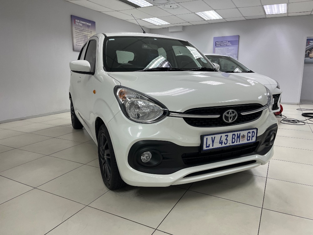 2024 Toyota Vitz