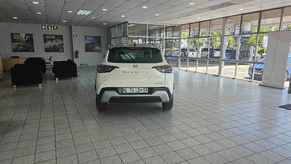 2025 MAGNITE 1.0 ACENTA AMT