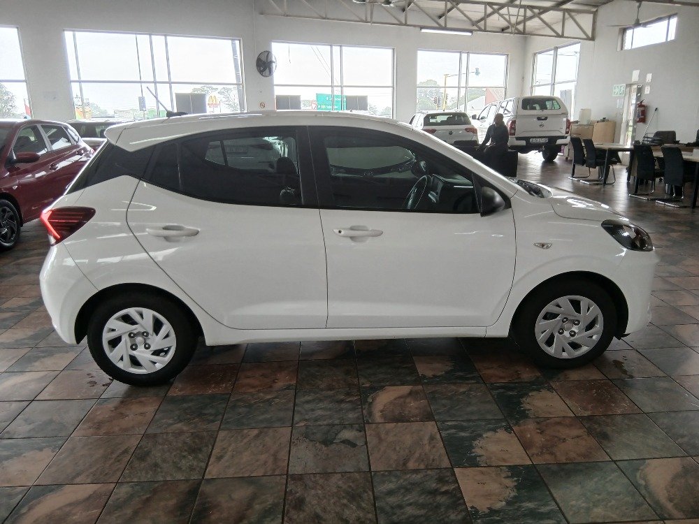 2024 GRAND i10 1.0 MOTION/PREMIUM