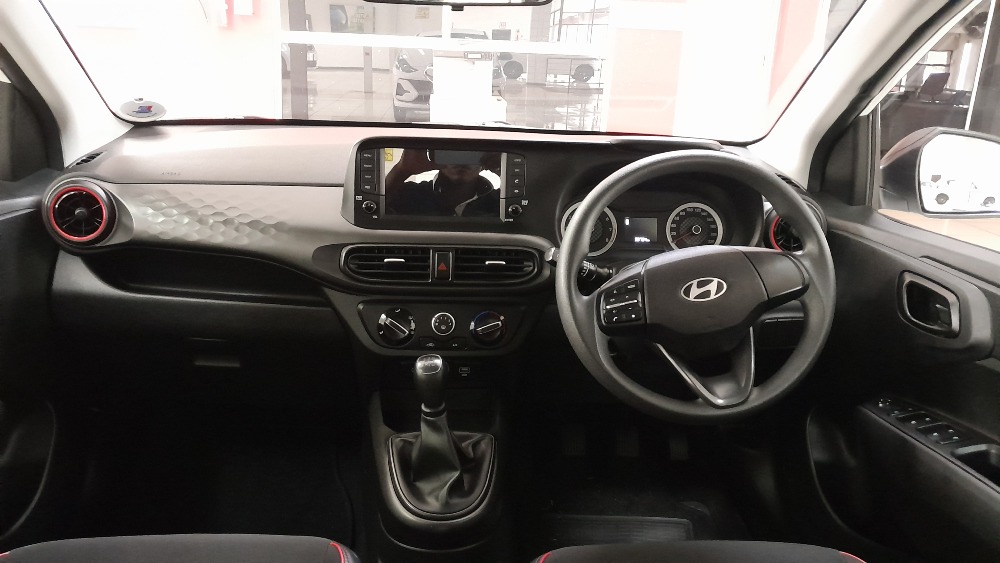 2024 GRAND i10 1.0 MOTION/PREMIUM