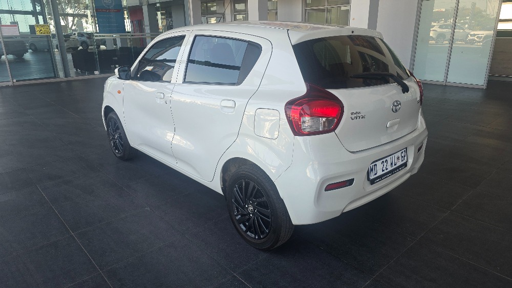 2025 VITZ 1.0 XR