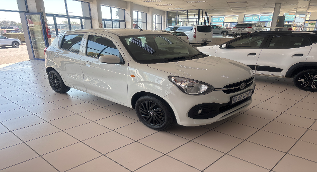 2025 Toyota Vitz