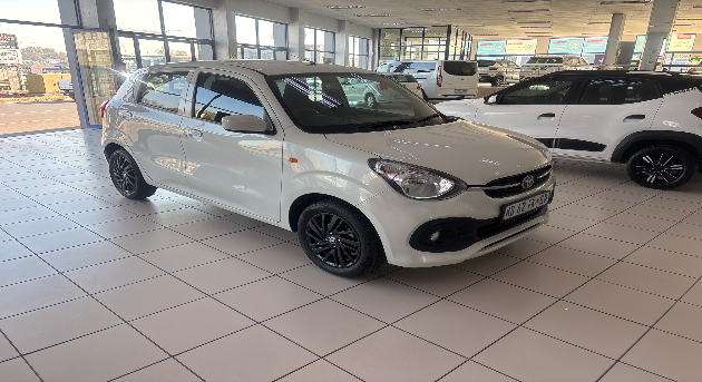 2025 Toyota Vitz