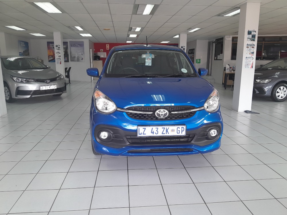 2024 VITZ 1.0 XR AMT