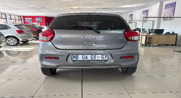 2024 VITZ 1.0 XR AMT