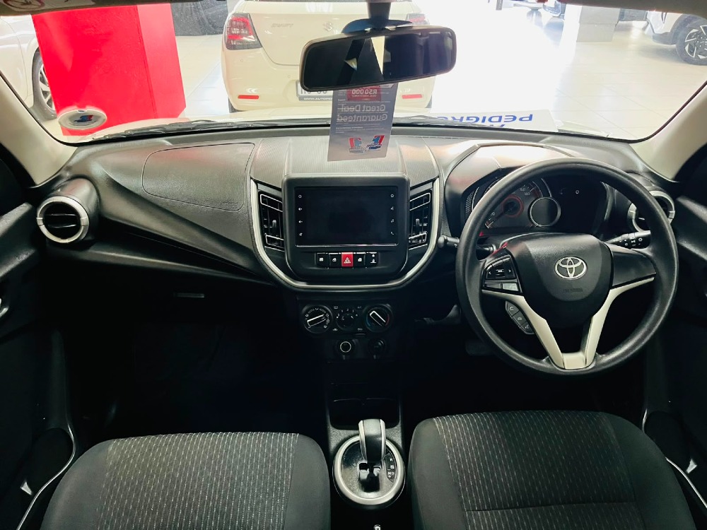 2024 VITZ 1.0 XR AMT