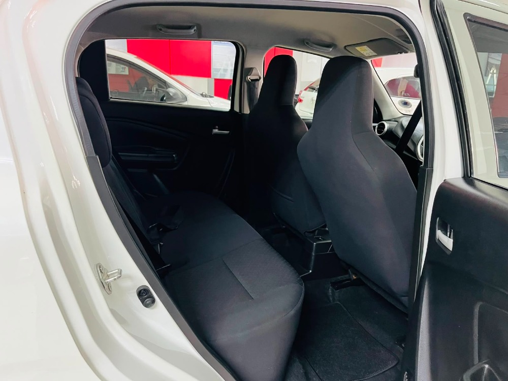 2024 VITZ 1.0 XR AMT