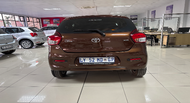 2024 VITZ 1.0 XR AMT