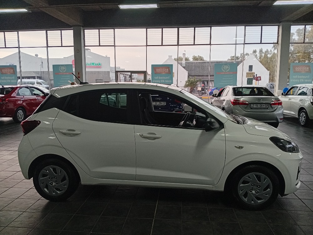 2024 GRAND i10 1.0 MOTION/PREMIUM