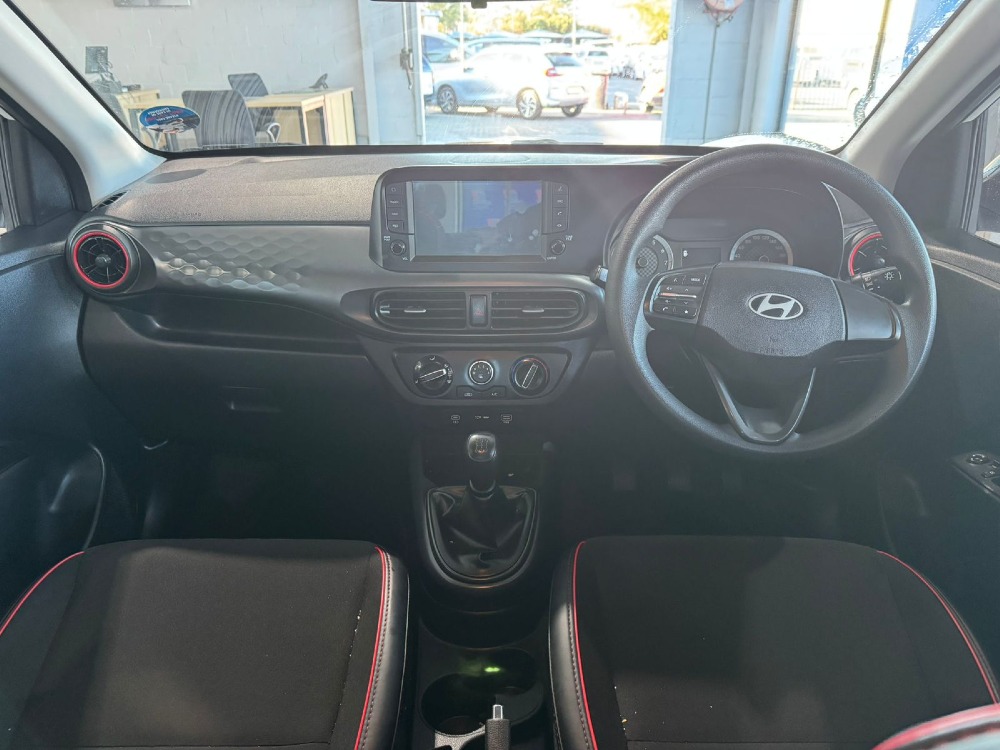2024 GRAND i10 1.0 MOTION/PREMIUM
