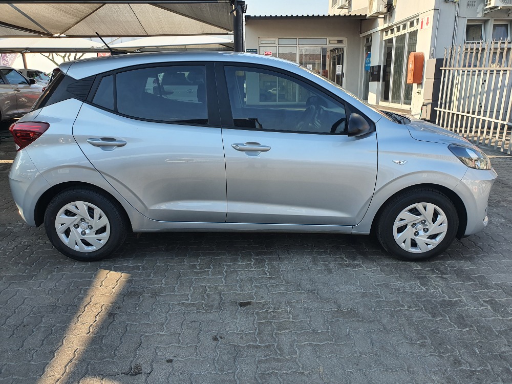 2024 GRAND i10 1.0 MOTION/PREMIUM