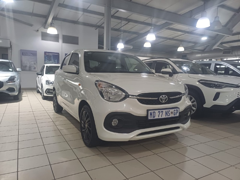 2025 Toyota Vitz